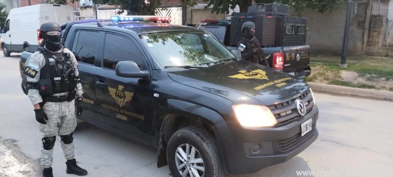 Detuvieron a un delivery de cocaína en un barrio de la ciudad de Córdoba