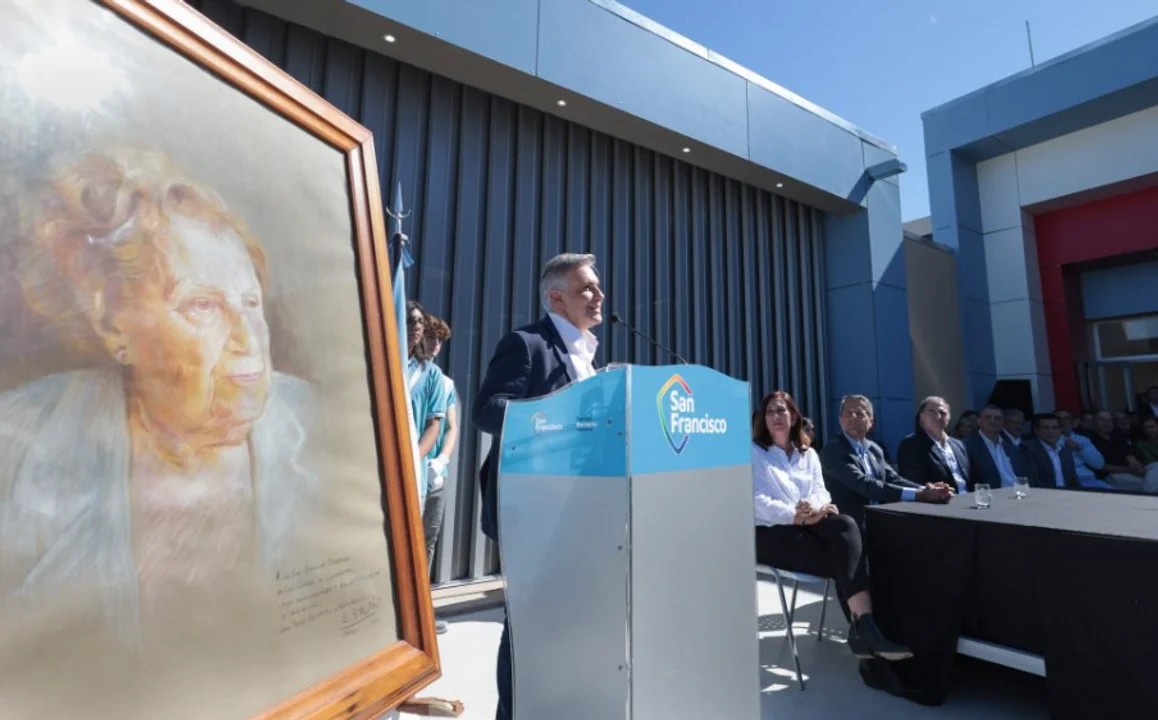 Llaryora advirtió sobre el impacto de la recesión. Imagen: Gobierno de Córdoba.