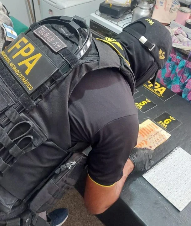 Mujer fue detenida por ingresar drogas en la cárcel de San Francisco