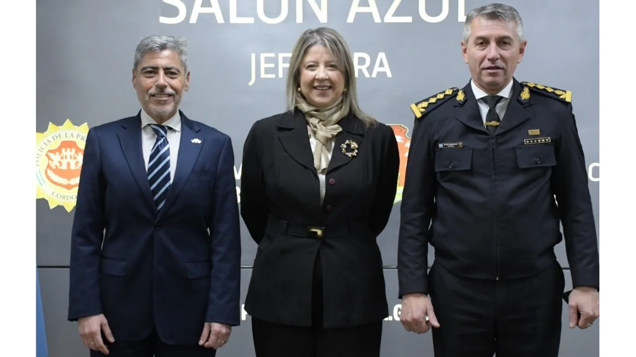 Primera visita a Córdoba de la flamante Secretaria de Seguridad de Bullrich. Imagen: Gobierno de la Provincia