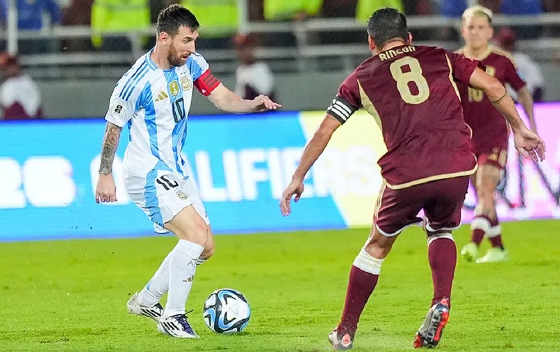 La Selección Argentina con Messi quiere volver al triunfo frente a Bolivia thumbnail