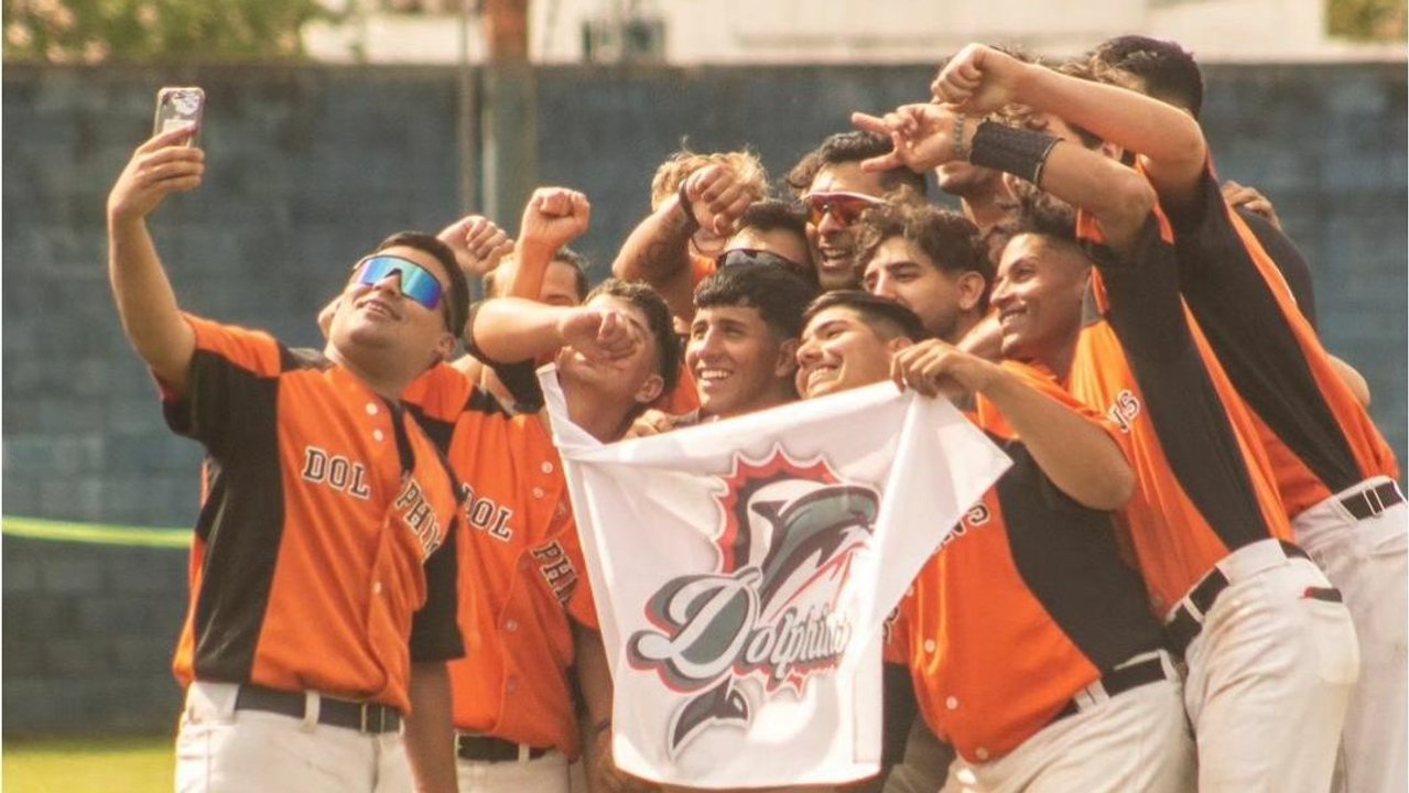 Falcons sigue invicto y Popeye se consolida en la Liga Argentina de Béisbol thumbnail