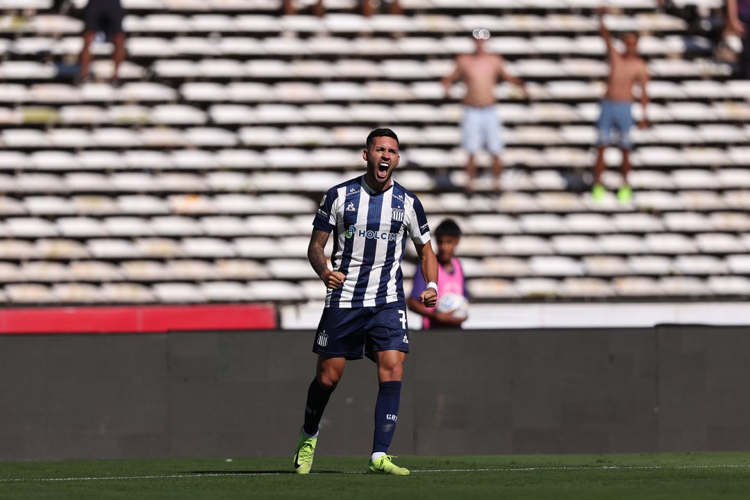 Talleres va por su primer triunfo en el Torneo Apertura ante Godoy Cruz en Mendoza thumbnail