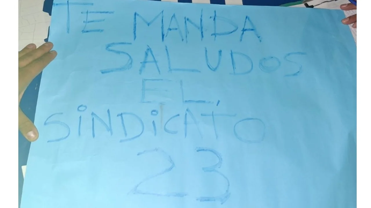 Cuidadosa amenaza de autores supuestamente desconocidos