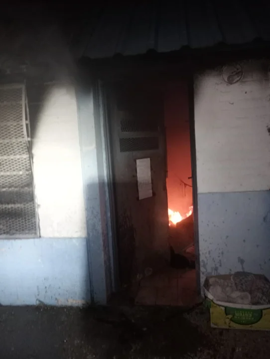 Un centro vecinal fue arrasado por el fuego en Córdoba
