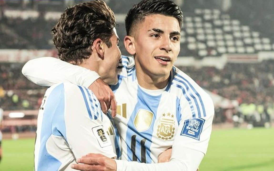 Argentina derrotó a Chile por las Eliminatorias Sudamericanas thumbnail