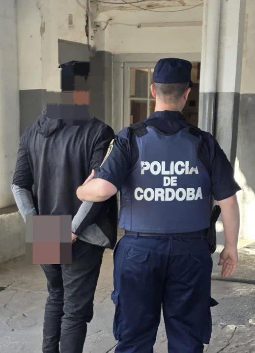A la hora de fugar, cada uno por su lado