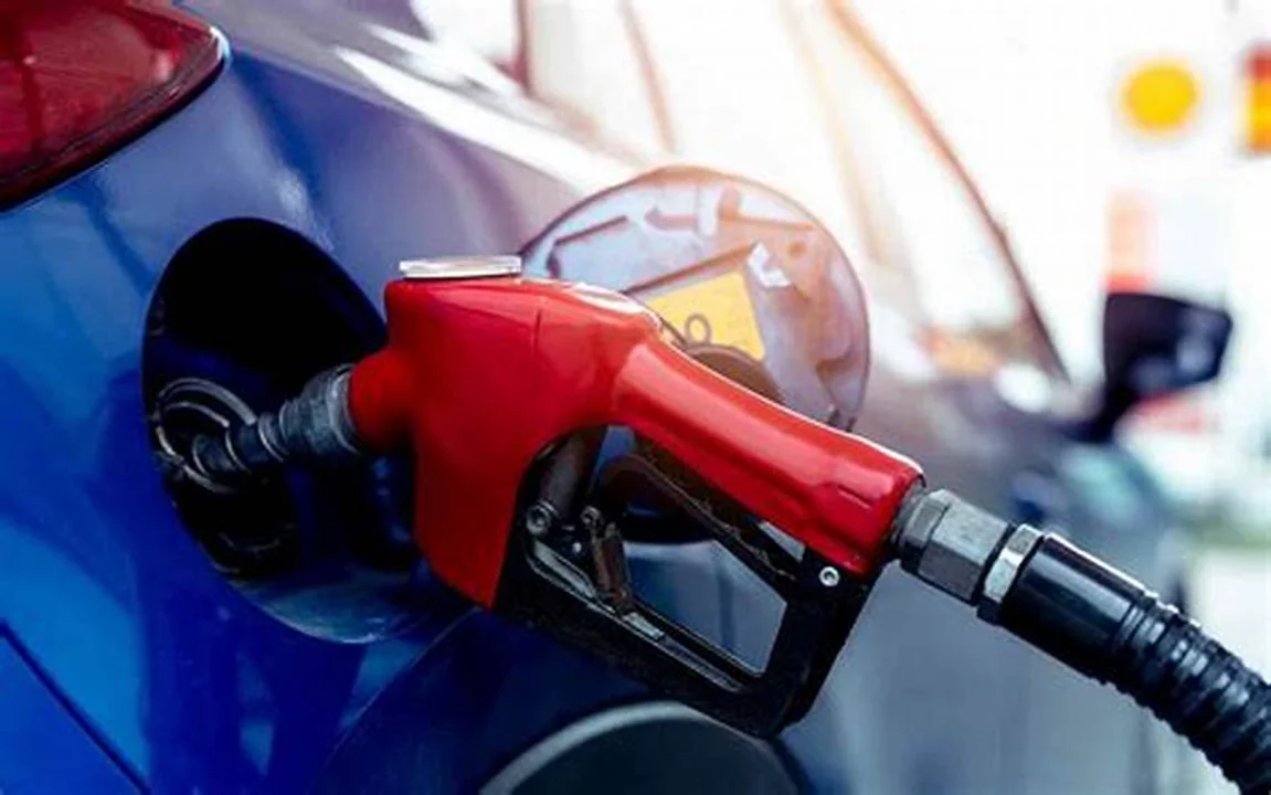 Guía de Ahorro con todos los descuentos en combustible para junio