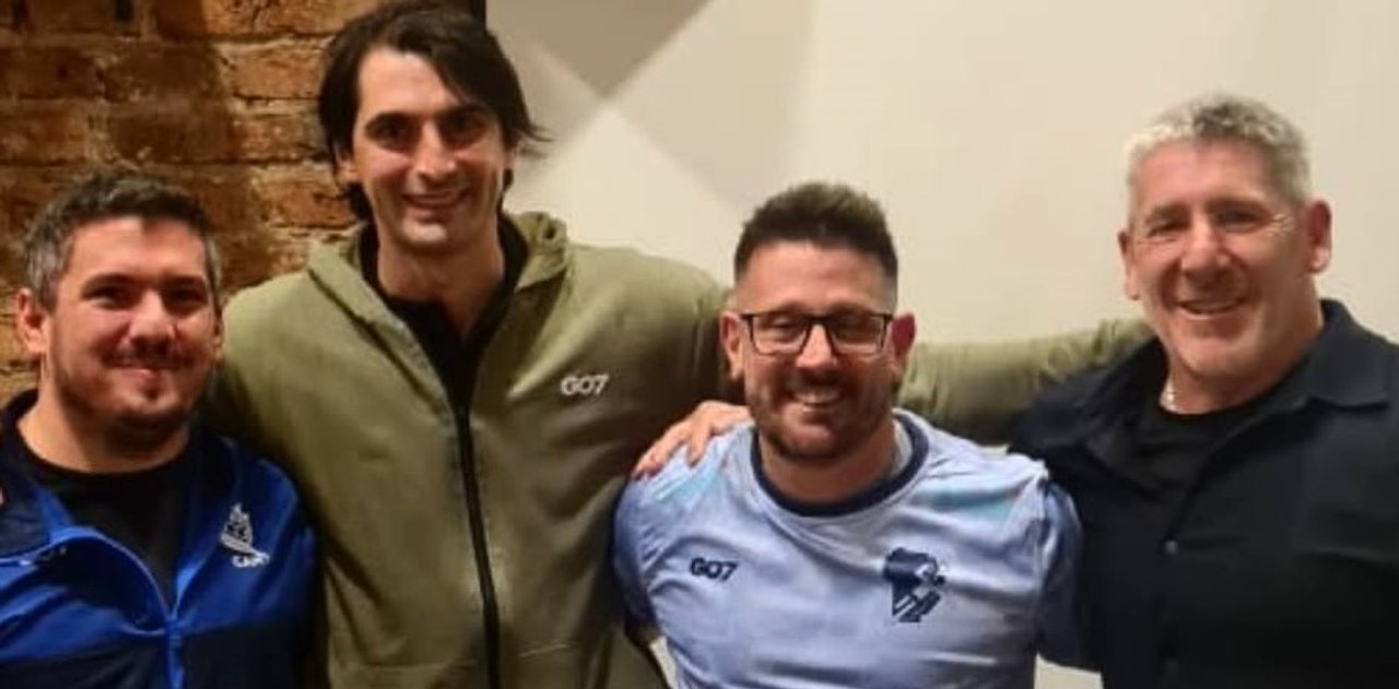 Visita de lujo para el handball cordobés thumbnail