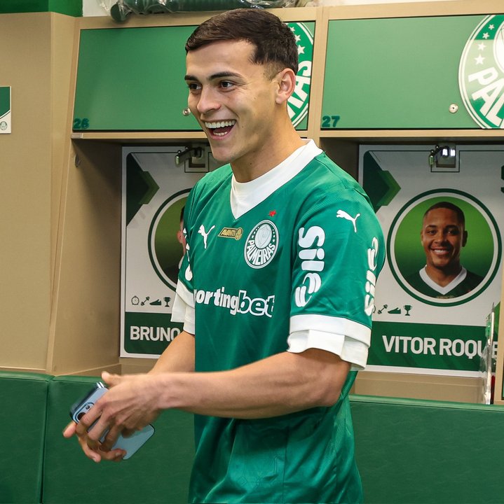 Ramón Sosa dejó Inglaterra y fue oficializado como nuevo jugador del Palmeiras thumbnail