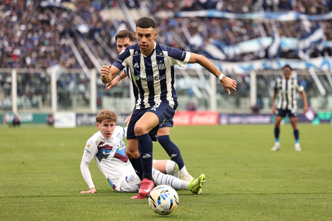 Fuerte sanción para Ulises Ortegoza tras su expulsión ante Godoy Cruz thumbnail