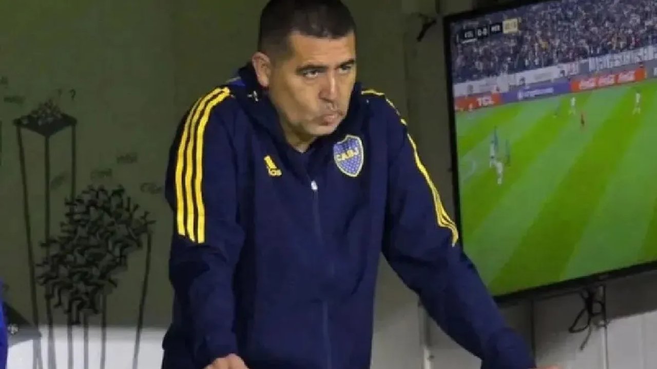 Boca en crisis: Riquelme disolvió el Consejo de Fútbol thumbnail