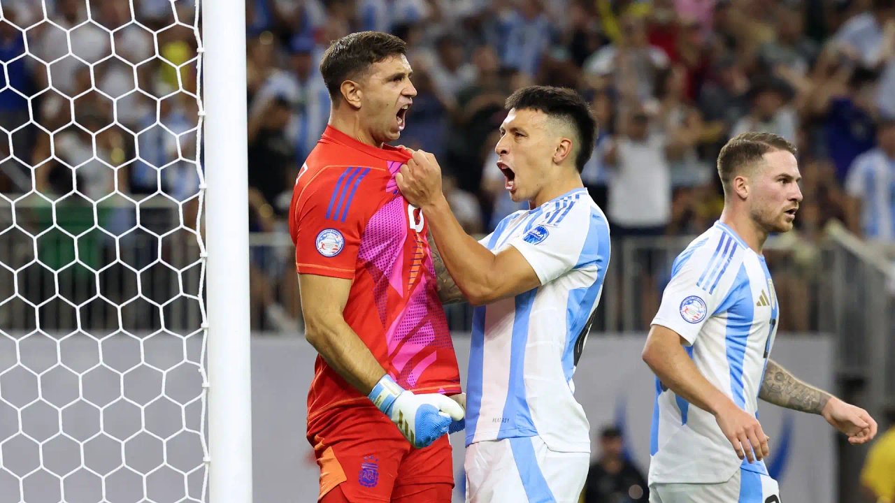Rumbo al Mundial: la Selección Argentina enfrentará a México en un amistoso thumbnail