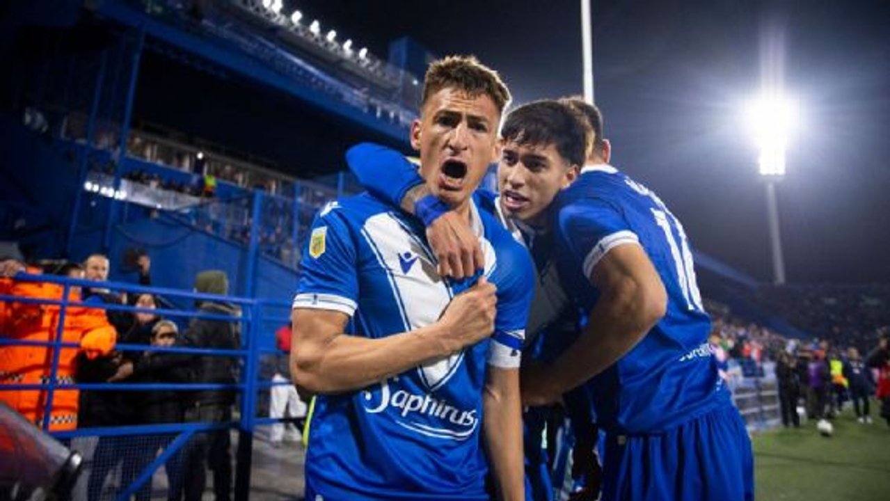 Vélez Sarsfield se impuso 2-1 a Independiente en un partido lleno de polémicas thumbnail