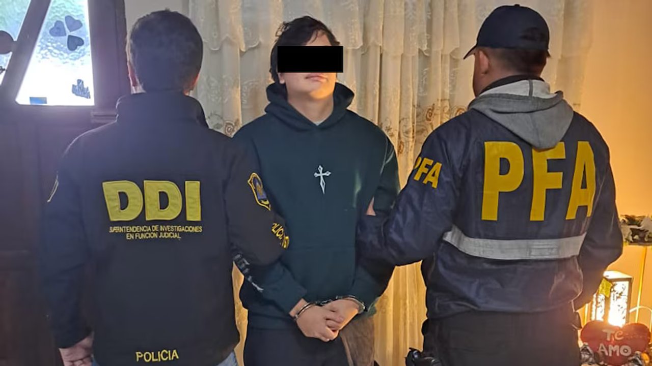 Golpe a la piratería: cayó el creador del sitio web "Al Ángulo TV" thumbnail