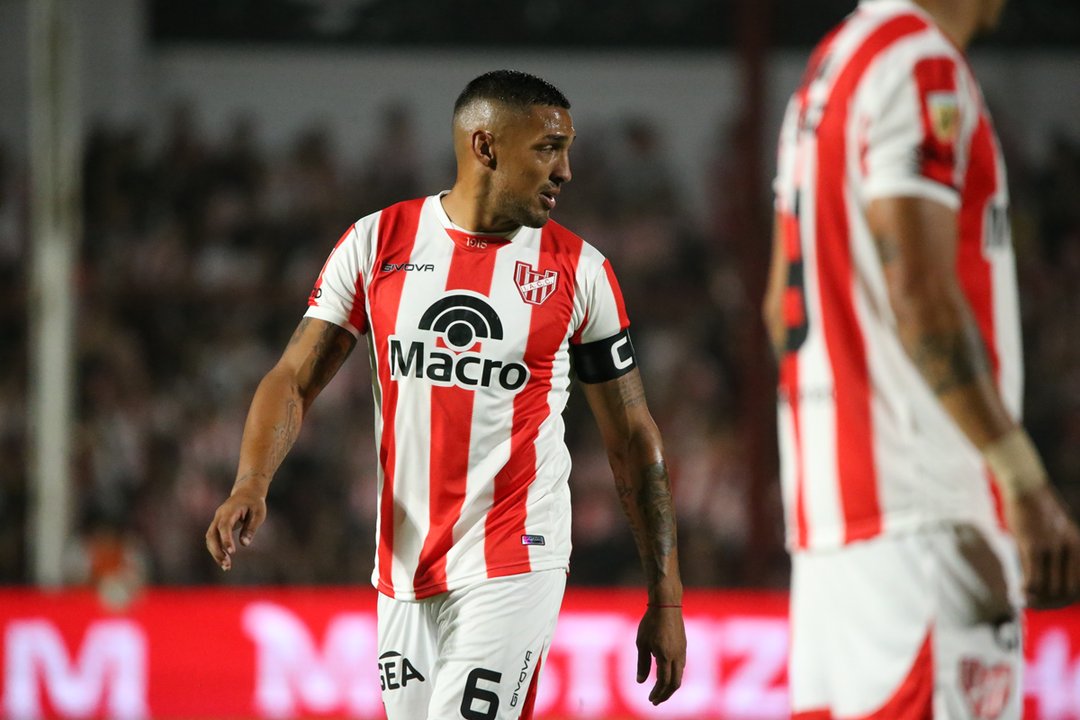 Una buena para Instituto: Fernando Alarcón recibió solo una fecha de suspensión thumbnail