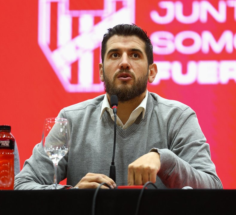 Cavagliatto y el presente de Instituto: "Nos falta actitud, se lo dije a los jugadores" thumbnail