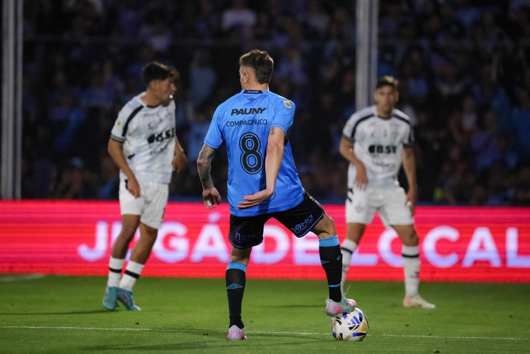 Central Córdoba golpeó de entrada y sorprende a Belgrano en Alberdi thumbnail