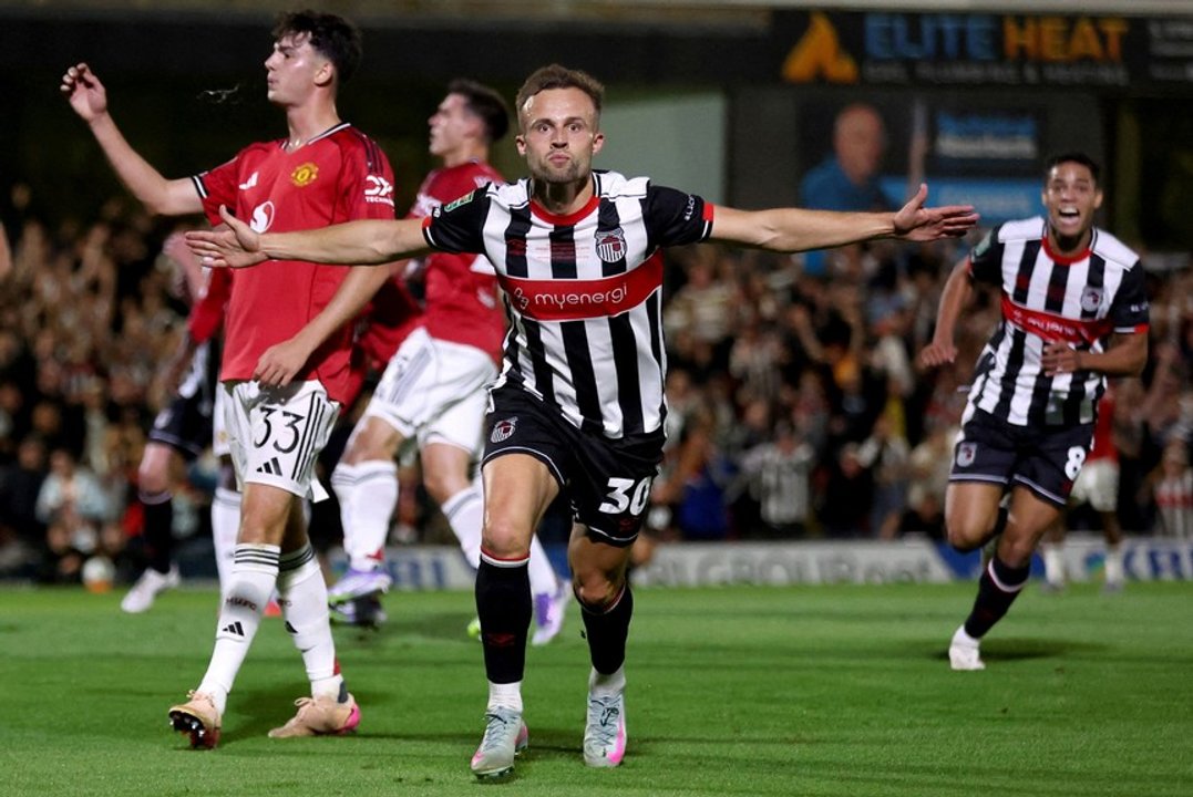 Papelón: el Manchester United eliminado por un equipo de cuarta división en penales thumbnail