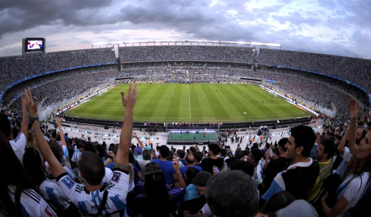 Expectativa total: entradas agotadas para el duelo entre Argentina y Venezuela thumbnail