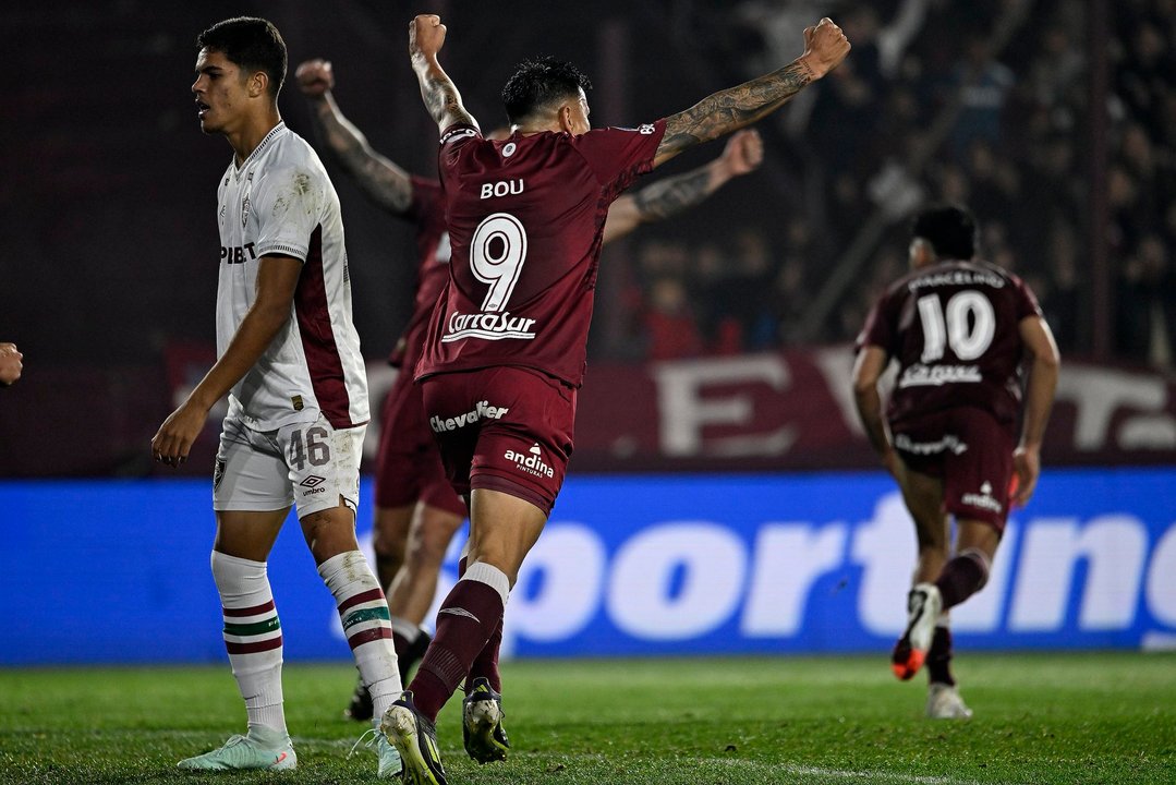 Con un gol agónico, Lanús tomó ventaja en la Copa Sudamericana thumbnail
