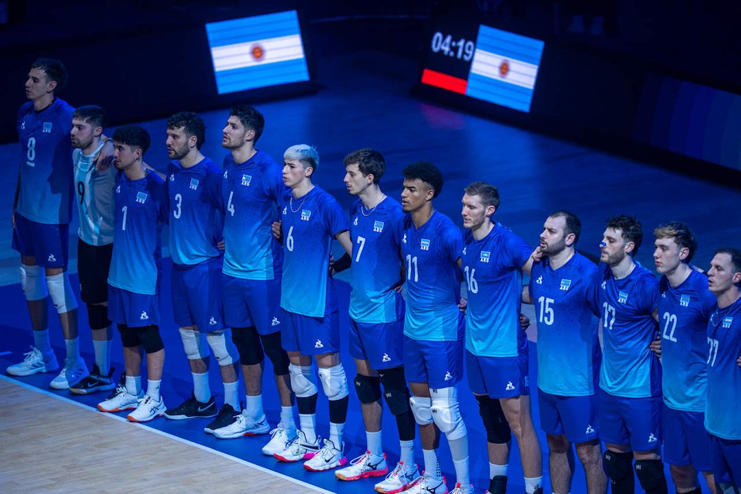 Mundial de vóley: Argentina, prueba de fuego ante Italia por el pase a cuartos thumbnail