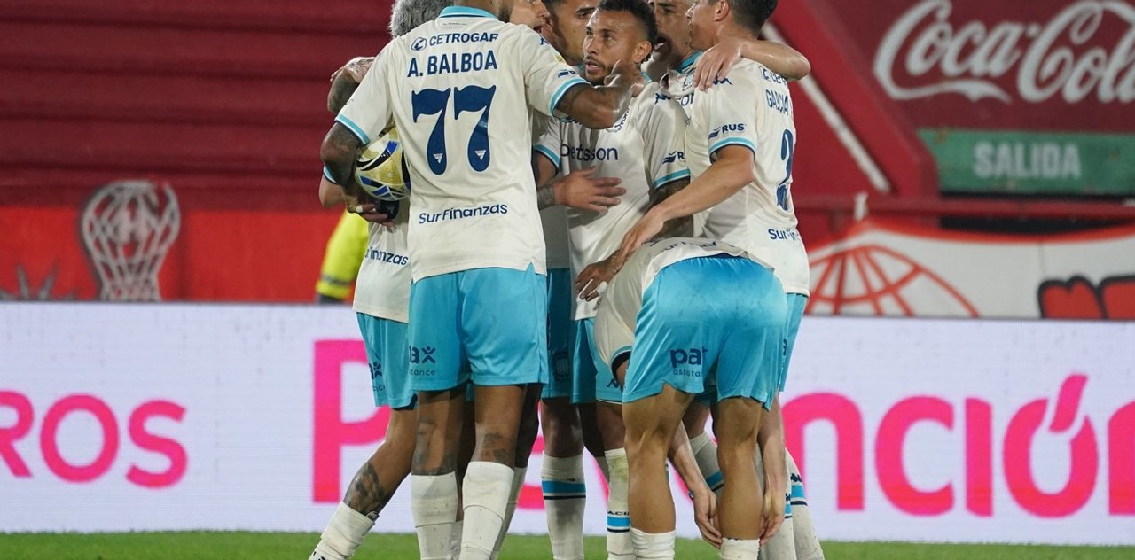 Racing se impuso al Globo y pone la mira en la Copa thumbnail