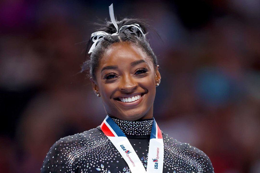 Simone Biles visita Argentina thumbnail