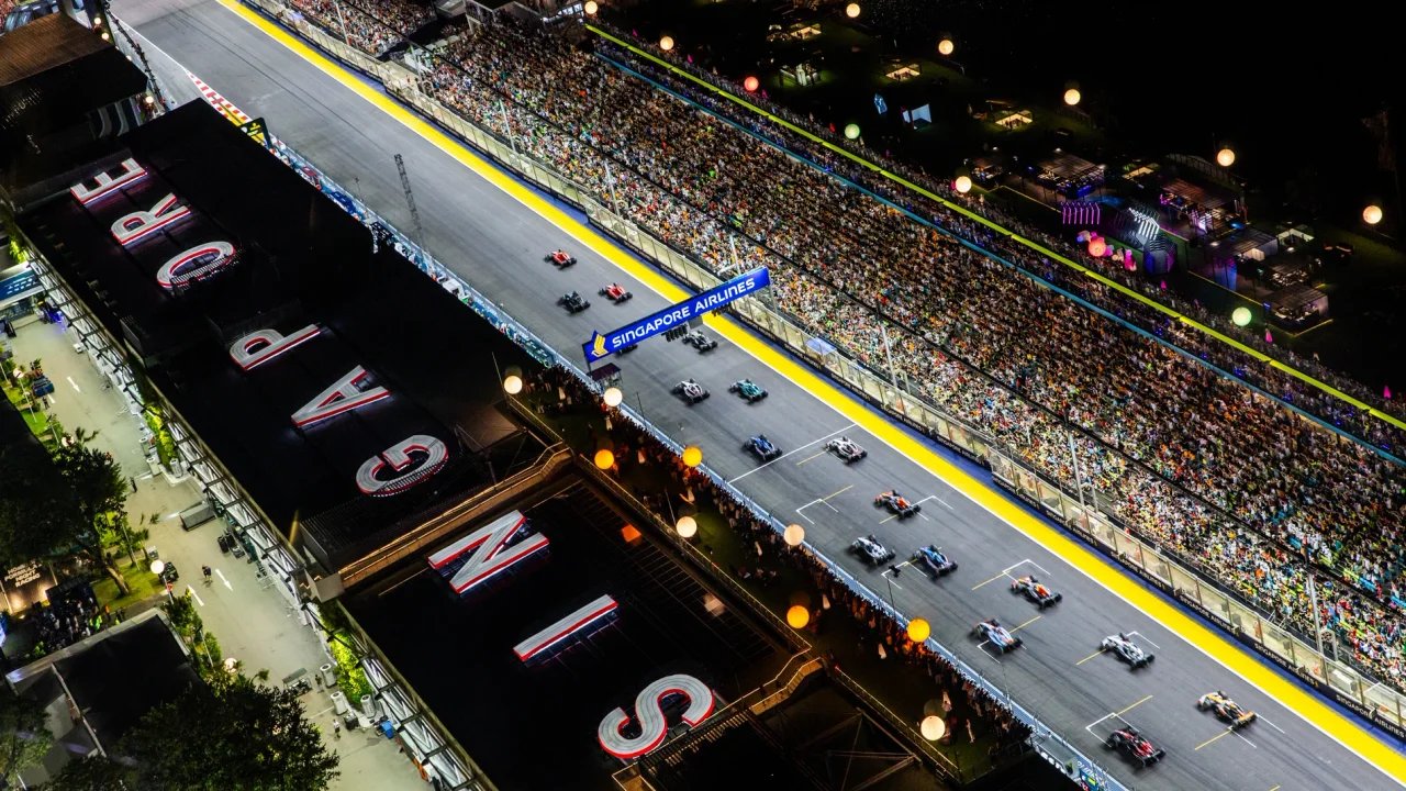 Colapinto en Singapur: prácticas, clasificación y estrategia para puntuar thumbnail