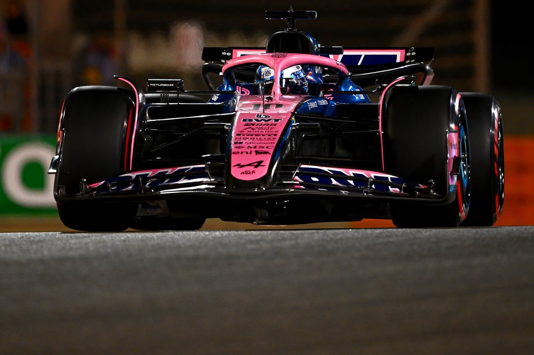 Colapinto cerró 19 en la FP2 en Singapur y sigue lejos de la pelea thumbnail