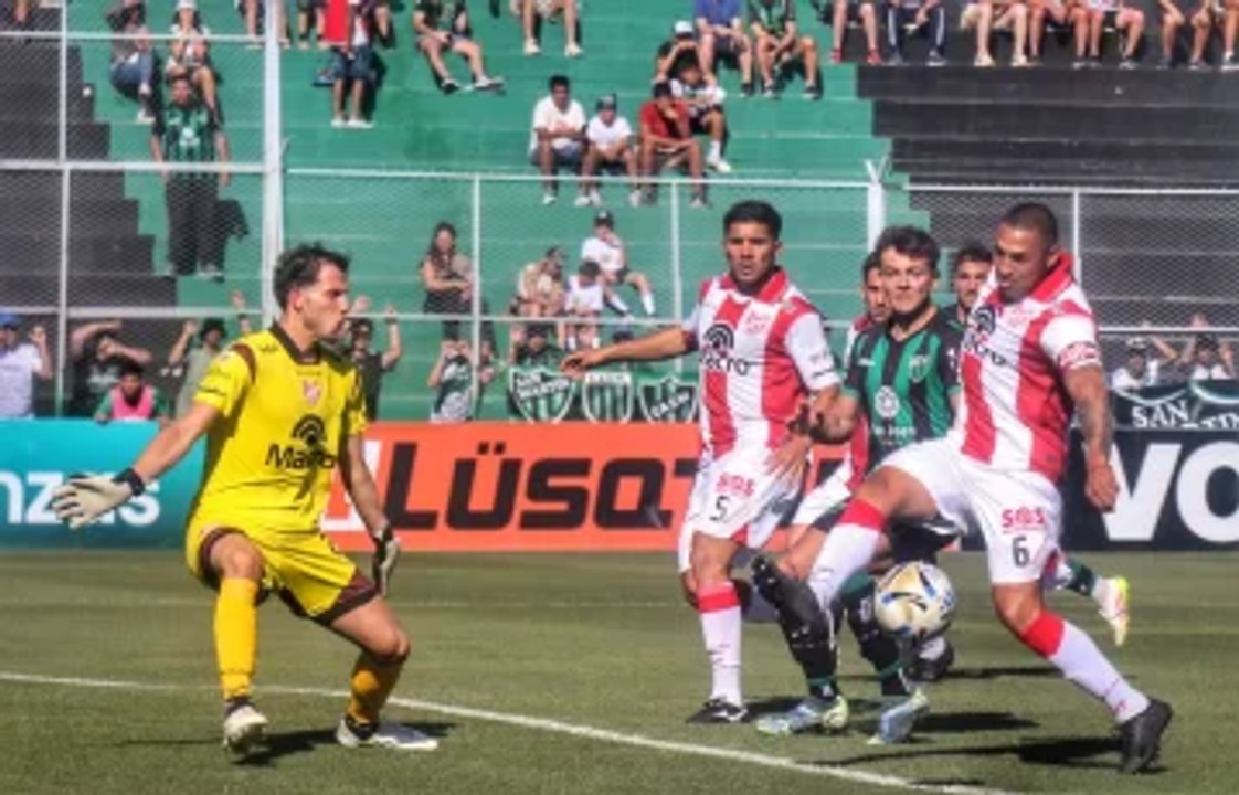 Instituto empata sin goles con San Martín en San Juan thumbnail