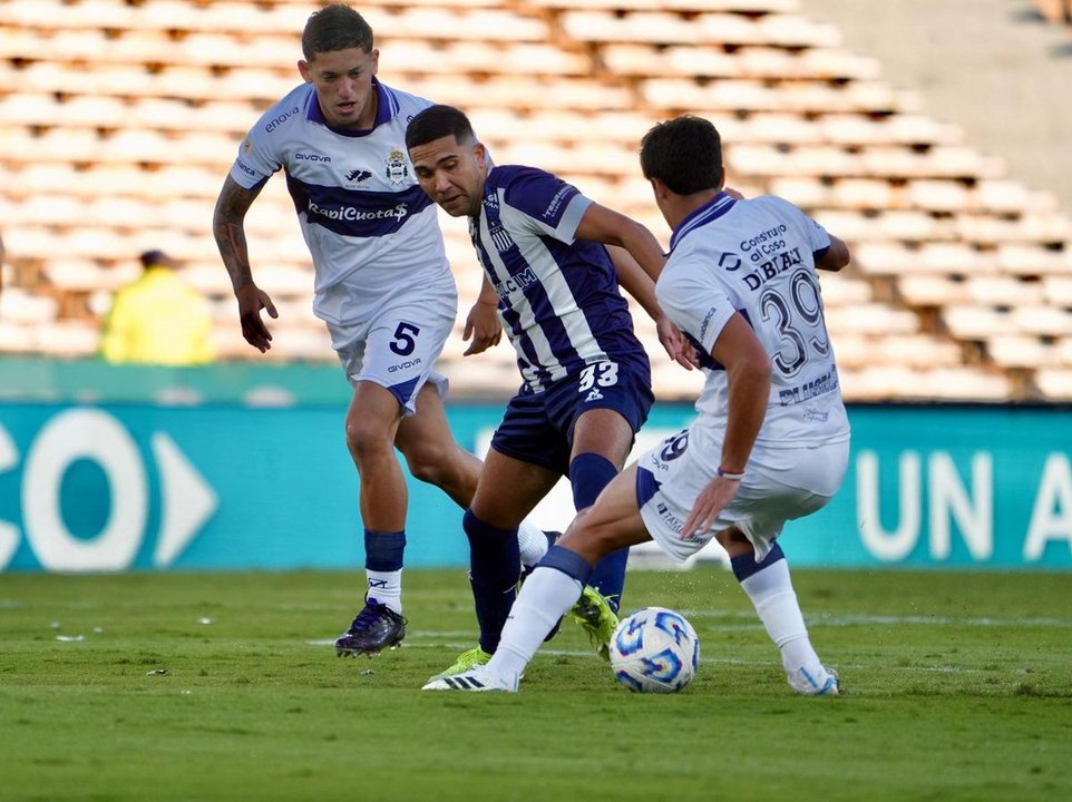 Atención Talleres: la AFA adelantó el horario del partido ante Gimnasia este sábado thumbnail