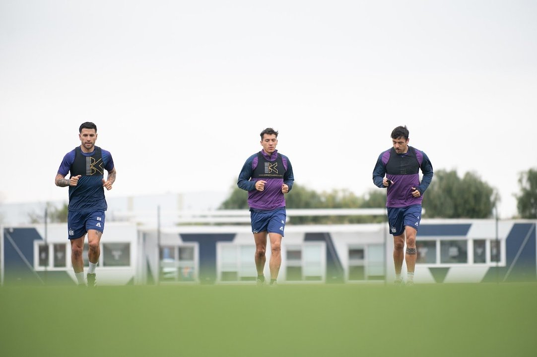 Talleres ya piensa en River y prepara una semana de entrenamientos intensivos en el CARD thumbnail