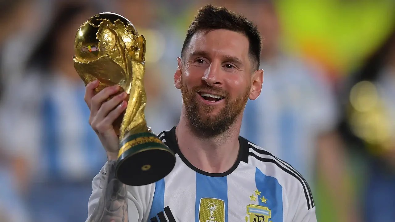 Me encantaría jugar el Mundial: Messi volvió a ilusionar a la Selección thumbnail