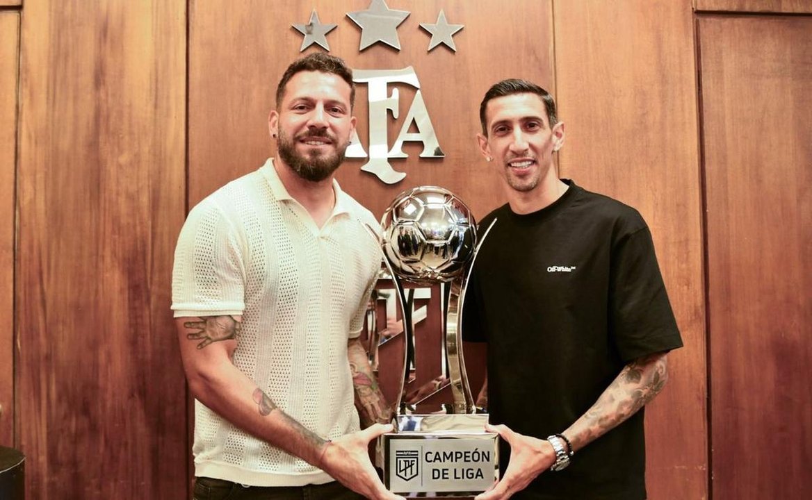 Rosario Central fue proclamado campeón anual del fútbol argentino thumbnail