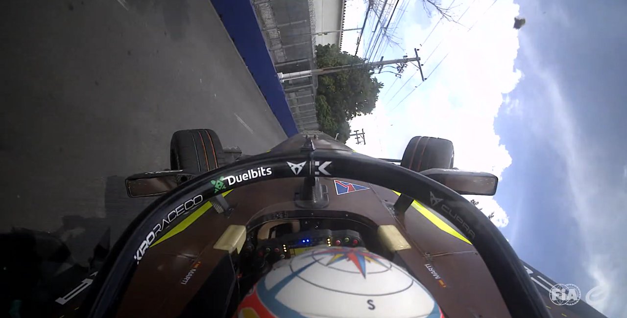 Terror en el aire: el brutal accidente de Pepe Martí que paralizó al E-Prix de São Paulo thumbnail