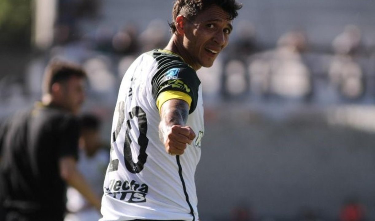 Botta la rompió: Defensa y Justicia venció 1-0 a Riestra y cortó 15 partidos sin ganar de visitante thumbnail