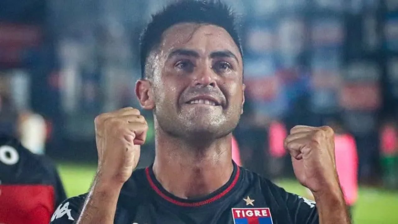 Tigre profundiza la crisis de Racing y asciende a la cima del Torneo Apertura thumbnail