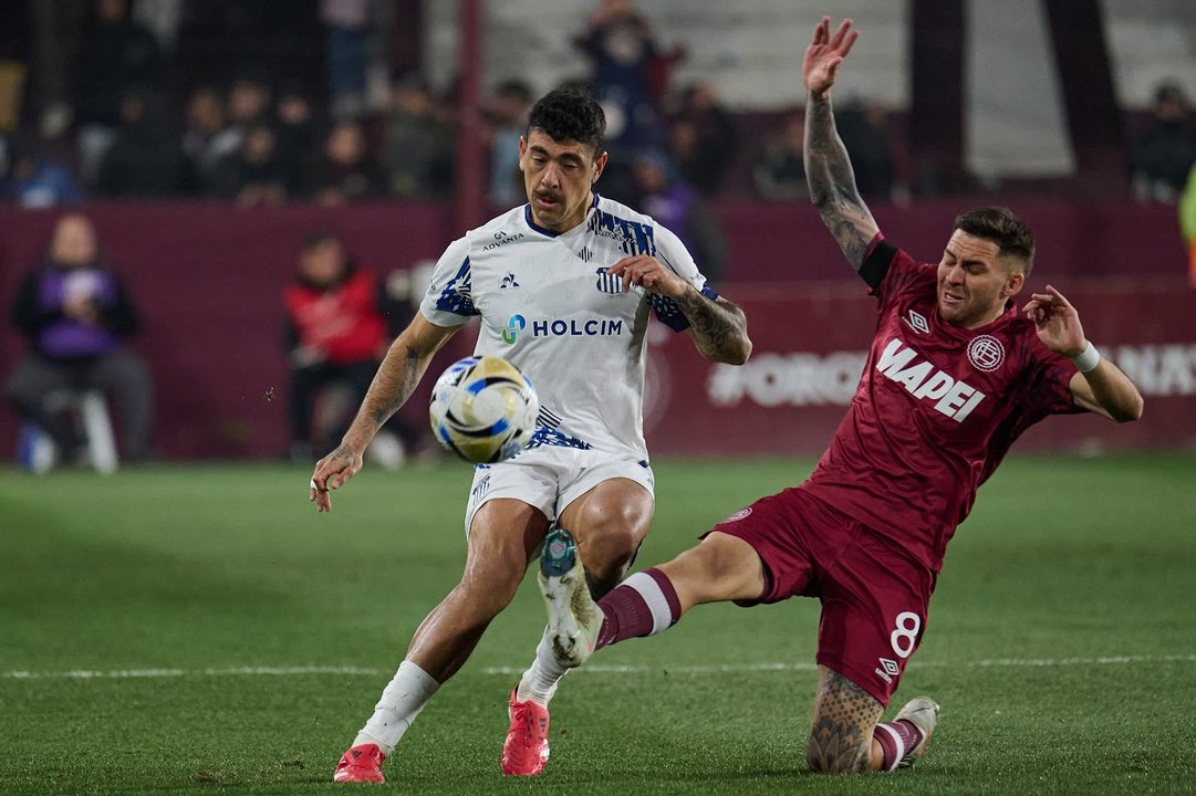 Talleres viaja a Lanús con cambios de Tévez y la inclusión de Giovanni Barone thumbnail