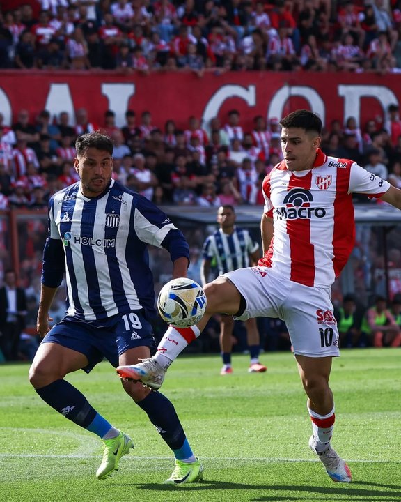 Clásico confirmado: Talleres e Instituto, con fecha definida para jugar en el Kempes thumbnail