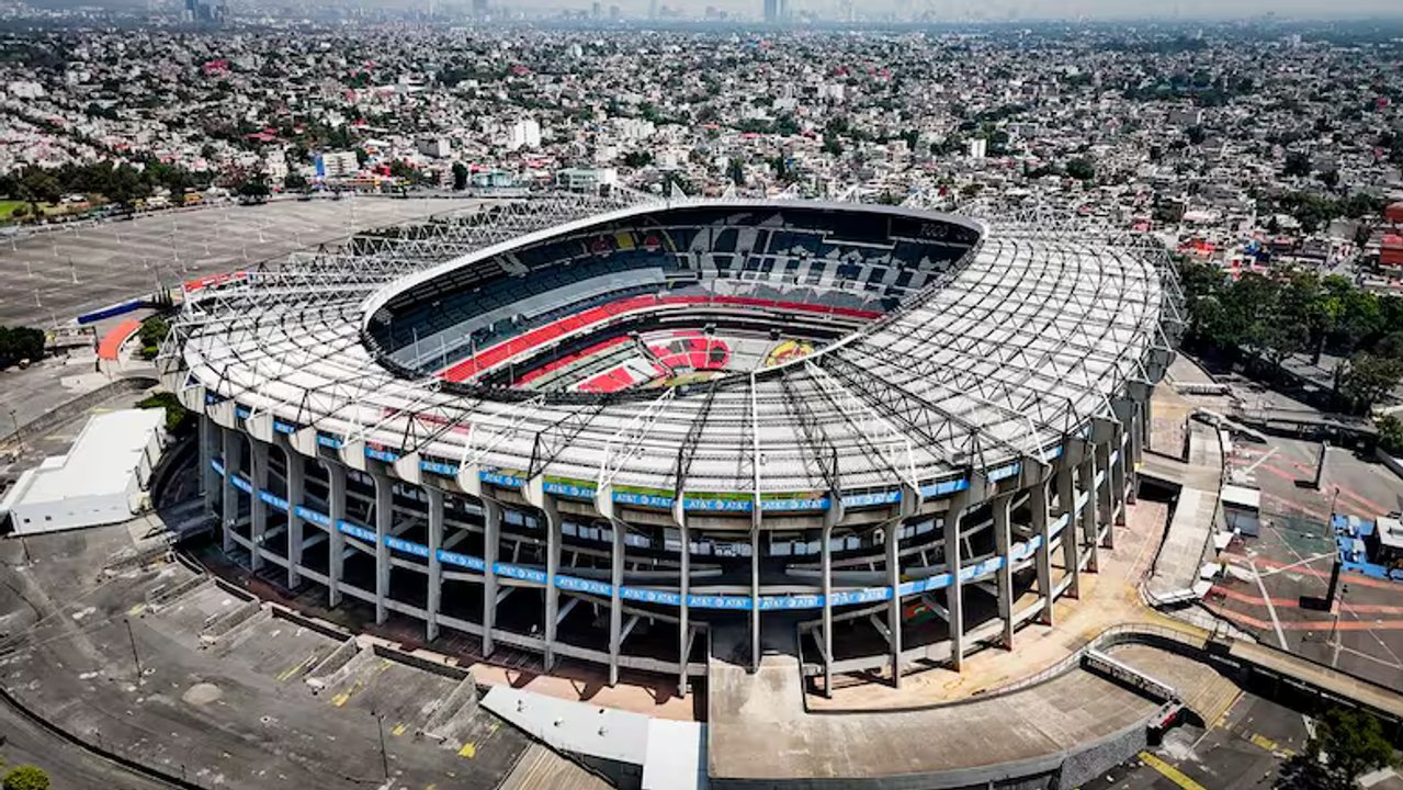 Estadio Azteca de la Ciudad de México, donde las leyendas se vuelven eternas thumbnail
