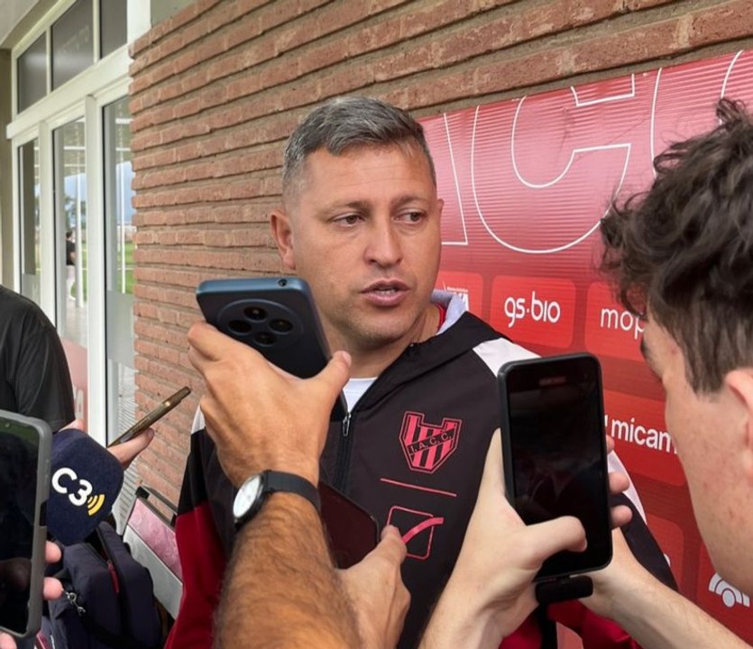 Diego Flores palpitó el duelo ante Talleres: "No tengo dudas de que vamos a estar a la altura" thumbnail