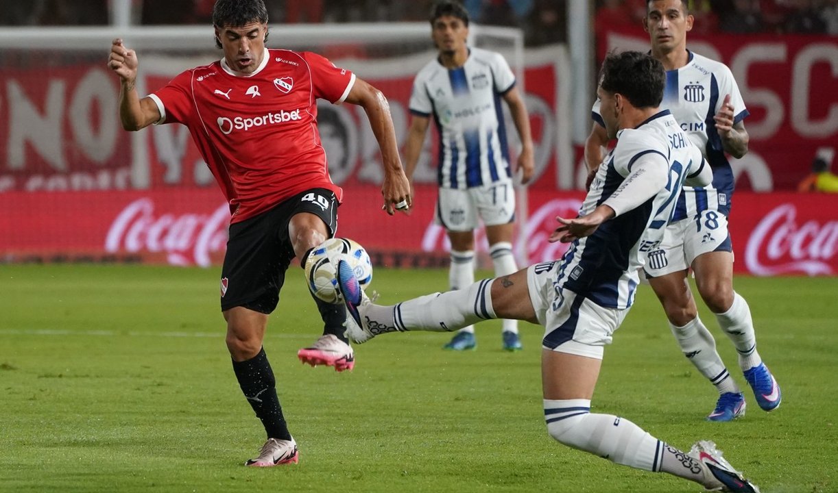 Talleres empata sin goles ante Independiente en Avellaneda thumbnail