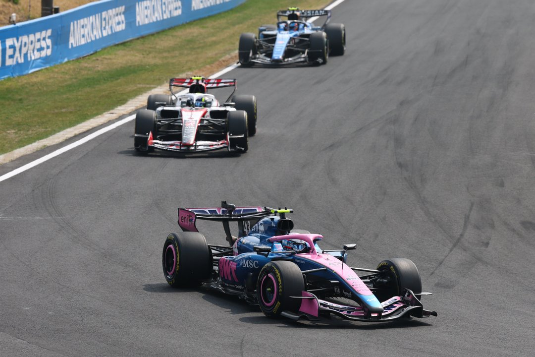 GP de Japón: Franco Colapinto batalló en Suzuka, pero el Safety Car le arrebató la ilusión de sumar thumbnail