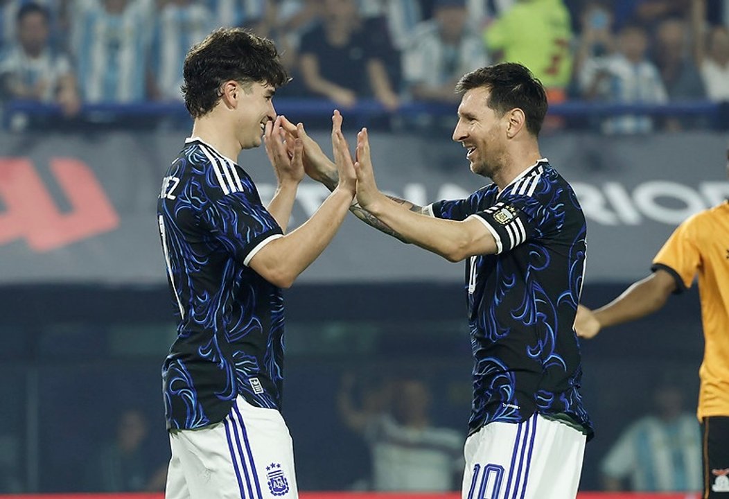 Argentina goleó a Zambia en su despedida del país antes del Mundial thumbnail