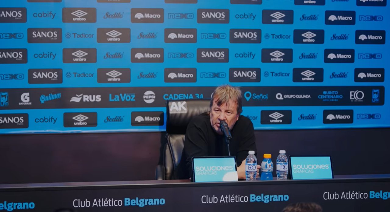 Zielinski: Si hubiera sido Paredes no pasaba nada, no ocultó su malestar por la expulsión de Rigoni thumbnail