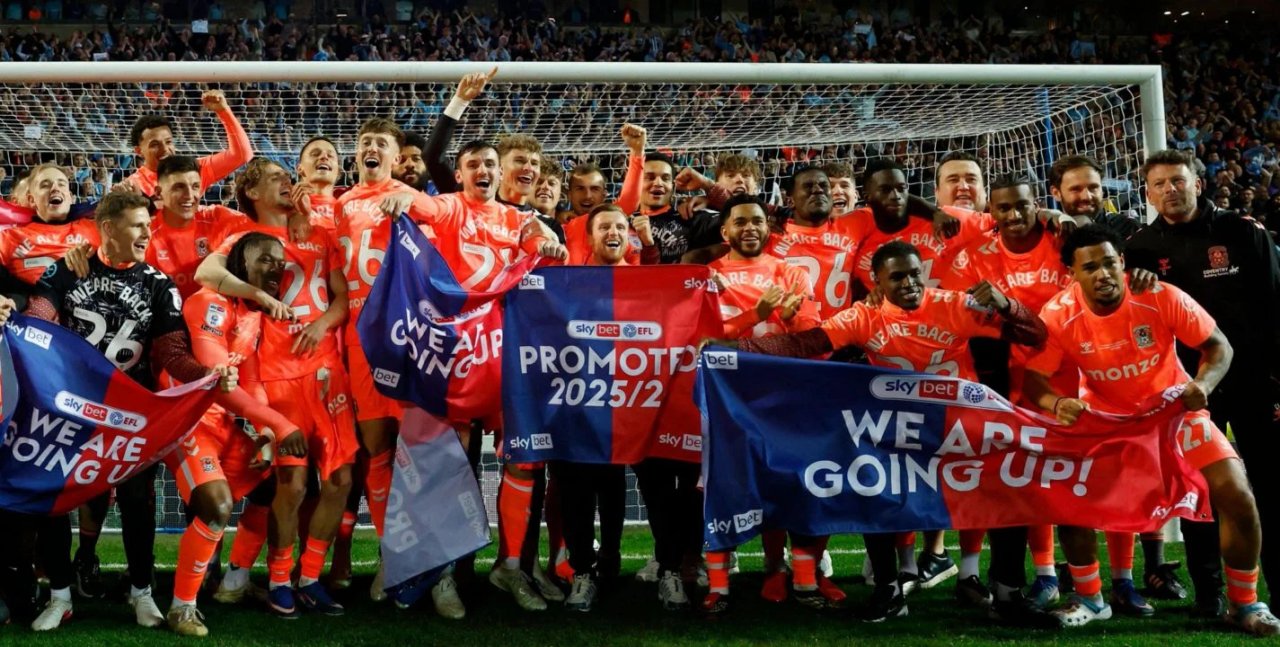 El Coventry City vuelve a la Premier League tras un cuarto de siglo thumbnail