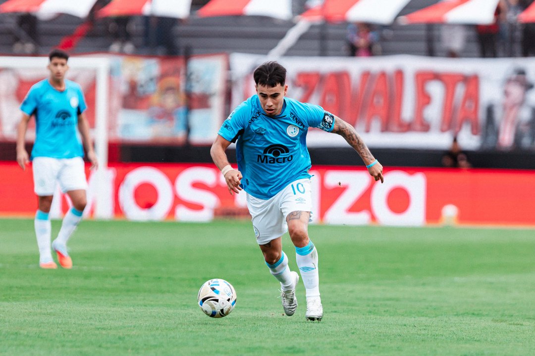 Con uno menos, Belgrano igualó sin abrir el marcador con Barracas Central thumbnail