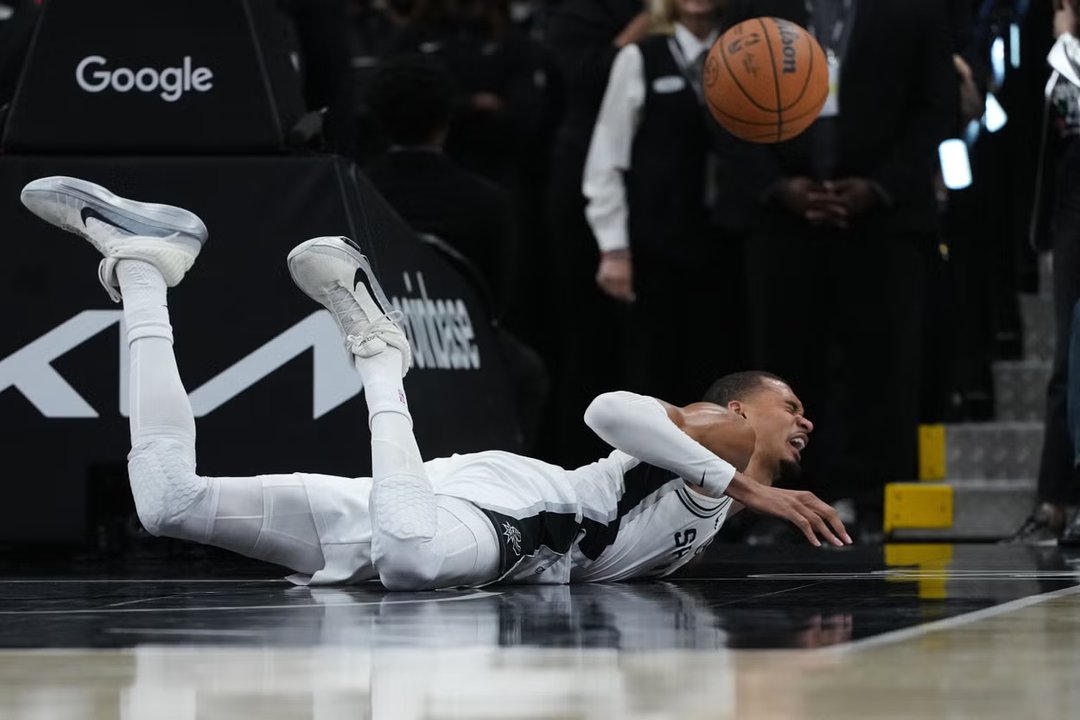 Impacto en la NBA: Wembanyama sufrió una conmoción cerebral y encendió la alarma en los Spurs thumbnail
