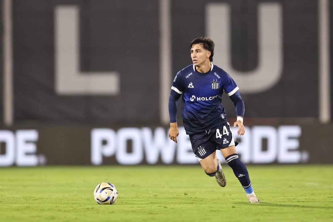 Talleres visita a Estudiantes en La Plata en busca de la cima: hora y TV thumbnail